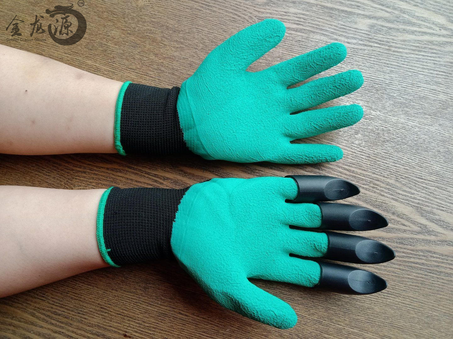 Green Latex Foamed Nylon Material With Claw Safety Working Gloves 